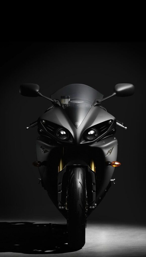 Top 10 Superbike Brands in the World (2026 Guide) Yamaha YZF R1M 580x1024